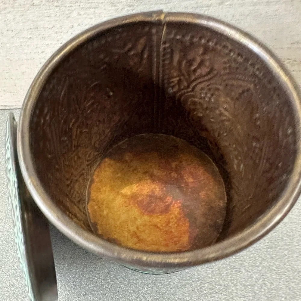 Turquoise and Brown Embossed Canister - Picture 3 of 3